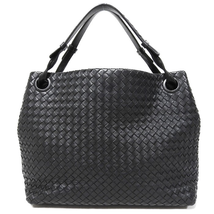 Bottega Veneta Ladies Shoulder Bag Ew Tote Black Bv Ewto Lg Ew Tote 179320 V0016 8175