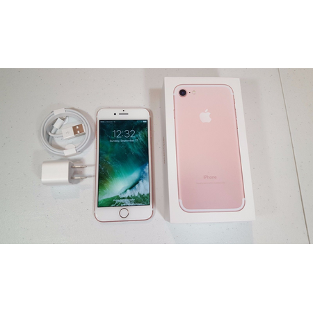 Apple iPhone 7 Unlocked Phone 256 GB - International Version (Rose Gold)