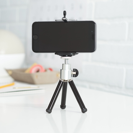 AmazonBasics Lightweight Mini Tripod