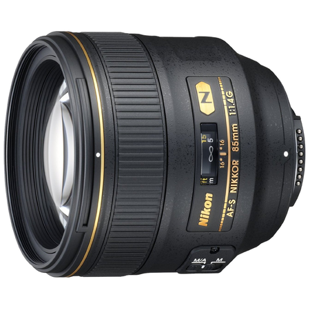 Nikon AF-S FX NIKKOR 85mm f/1.4G Lens with Auto Focus for Nikon DSLR Cameras with UV Protection Lens Filter - 77 mm