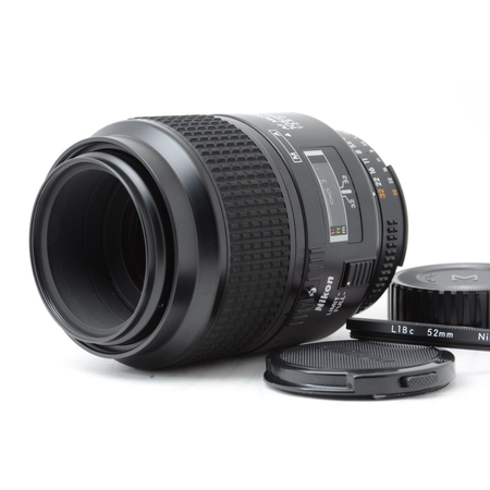Nikon AF FX DC-NIKKOR 105mm f/2D Telephoto Lens with Auto Focus for Nikon DSLR Cameras