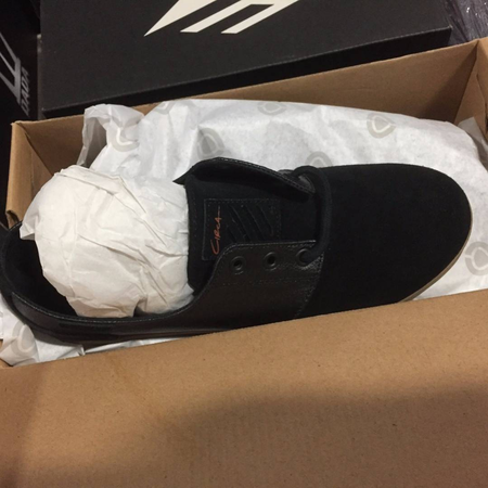 Lot wholesale giay the thao cac loai New Overstock Branded Athletic Shoe 100 đôi
