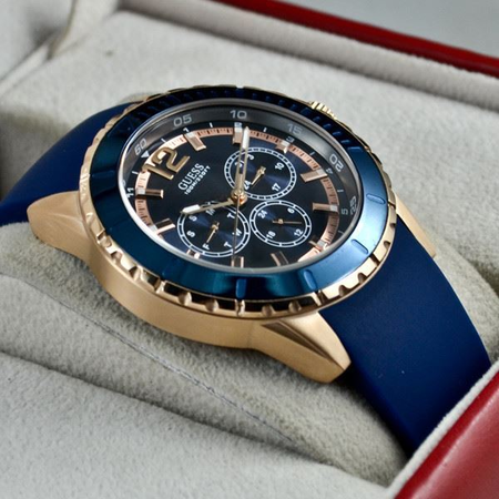 Đồng hồ GUESS Men's Stainless Steel Silicone Casual Watch, Color Rose Gold-Tone/Rigor Blue (Model: U0247G3)