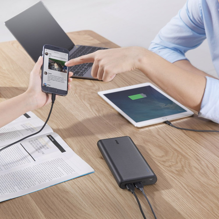 Anker PowerCore Speed 20000 QC, Qualcomm Quick Charge 3.0 Portable Charger, Backwards Compatible With Quick Charge 1 & 2, with Power IQ, 20000 mAh Power Bank for Samsung, iPhone, iPad and More