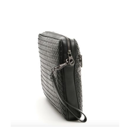 Bottega Veneta Men's Clutch bag in Black with Shoulder Strap 493939 VQ13%