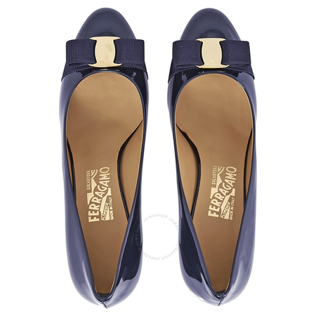 Ferragamo Vara Bow Pump Shoe in Uniform Blue FR01B788539594