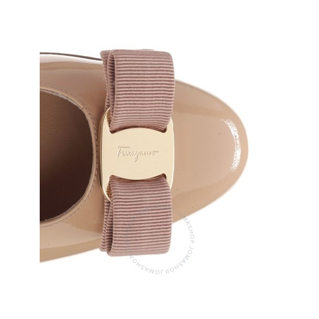 Ferragamo Ladies Vara Bow Pump Shoe 017468 530039 1415