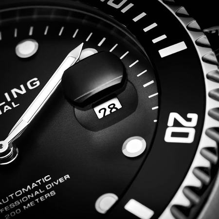 Stuhrling Original Aquadiver Automatic Black Dial Men's Watch M13543
