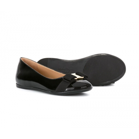 Salvatore Ferragamo Girls Mini Varina Flats 810100 608281