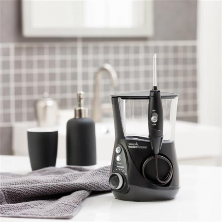 Máy tăm nước Waterpik Aquarius Professional WP-662 (Đen)