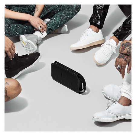 Loa B&O PLAY by Bang & Olufsen Beoplay A2 Portable Bluetooth Speaker (Black)