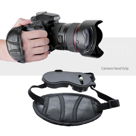 Nikon D3400 with AF-P DX NIKKOR 18-55mm f/3.5-5.6G VR, Total of 48 GB SDHC along with Deluxe Accessories Bundle