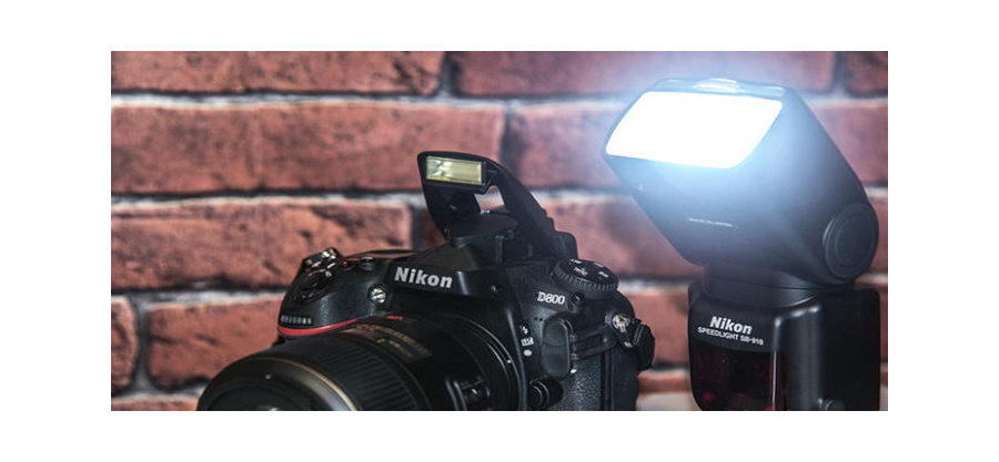 Sắm đèn flash cho máy ảnh, cần hay không?